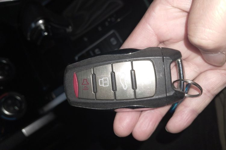 哈弗H7 2016款 蓝标H7 2.0T 自动豪华型中控内饰11