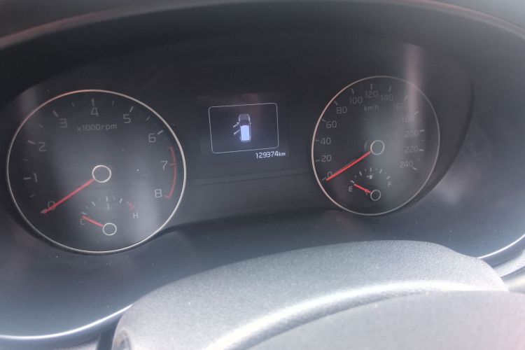 起亚KX5 2016款 2.0L 自动两驱GL中控内饰14