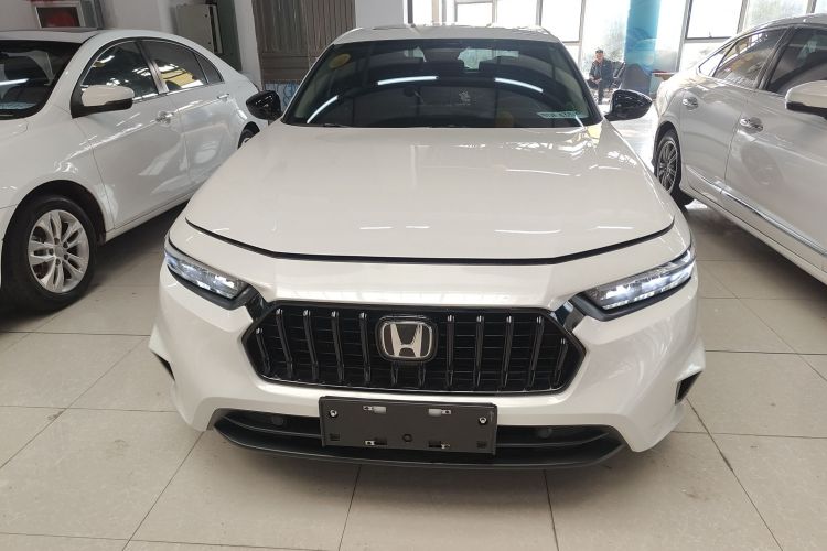 本田 英仕派 2023款 260TURBO 精致版车身外观2