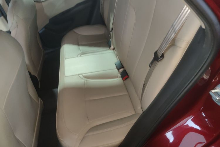 别克 英朗 2021款 典范 1.5L 自动精英型中控内饰21