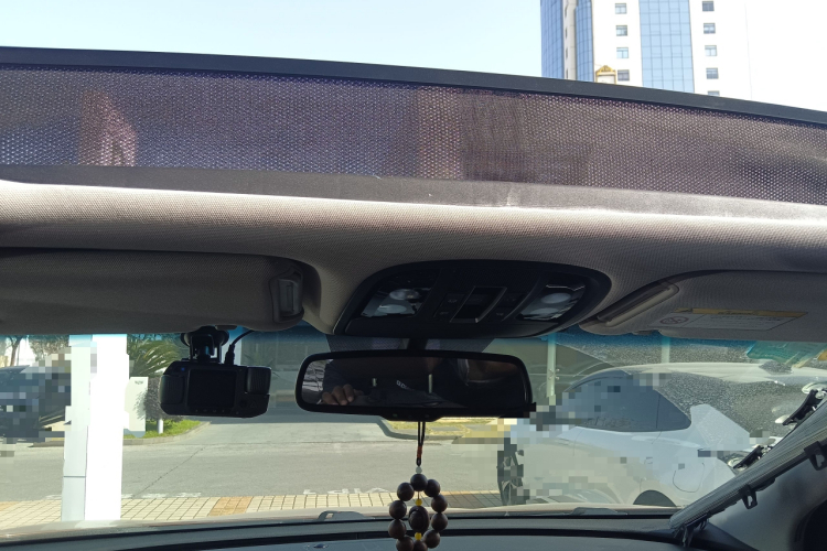 起亚 2015款 索兰托L 2.4L 汽油4WD精英版 5座 国V中控内饰22