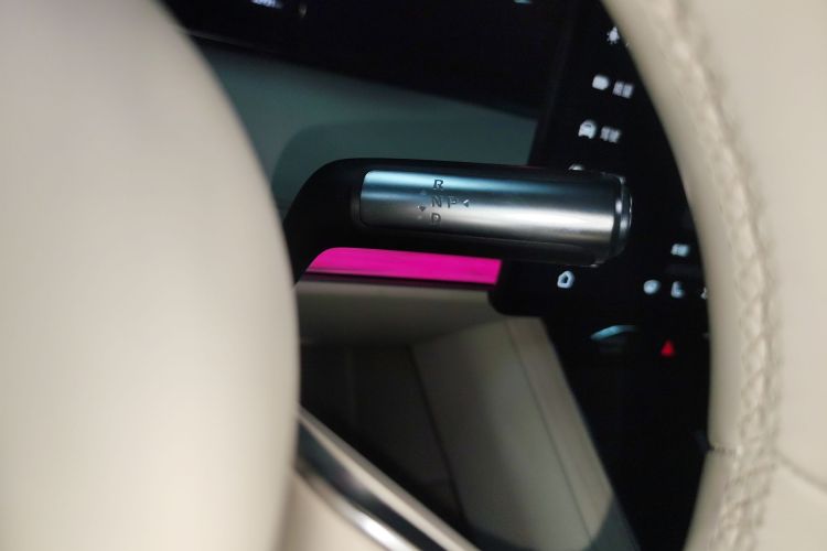 鸿蒙智行 享界S9 2024款 纯电 Ultra 四驱旗舰版中控内饰18