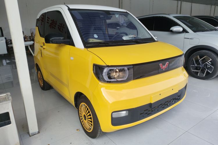 五菱汽车 宏光MINIEV 2021款 马卡龙臻享款 三元锂车身外观3