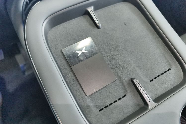 小鹏G7 2025款 702 超长续航 Max中控内饰11