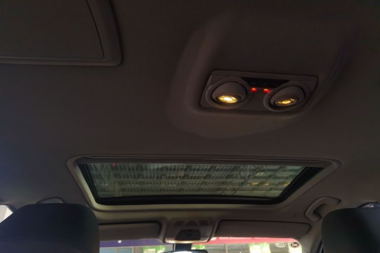 宝马3系 2015款 320Li 超悦版时尚型局部细节22