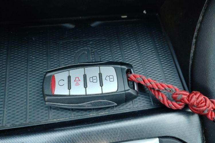 长城 炮 2019款 2.0T自动汽油两驱舒适版GW4C20B中控内饰7001