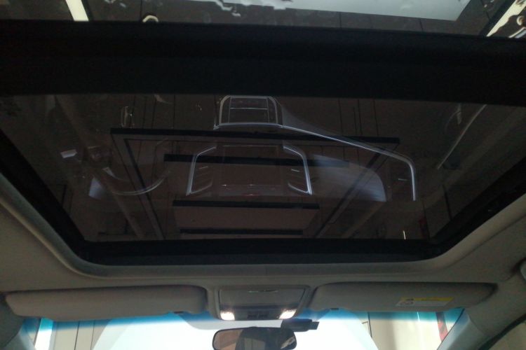 本田 杰德 2017款 210TURBO CVT豪华版 5座中控内饰22