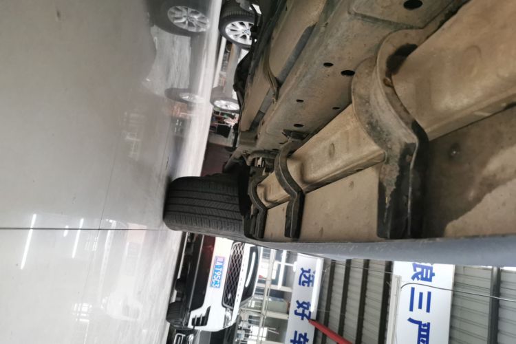 坦克300 2021款 越野版 2.0T 挑战者局部细节9002