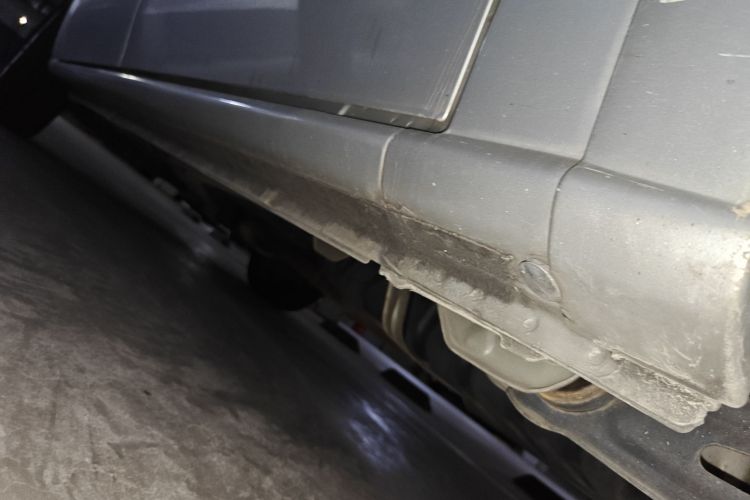 别克GL8 2014款 2.4L 经典版局部细节9003