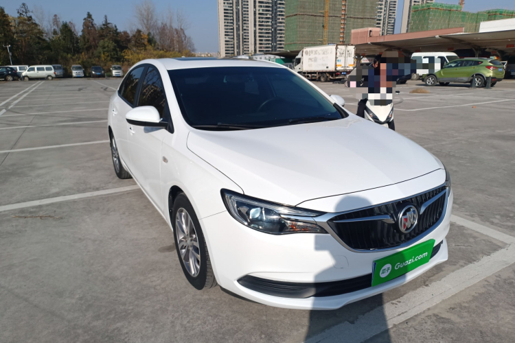 别克 英朗 2019款 18T 自动互联精英型 国VI车身外观3