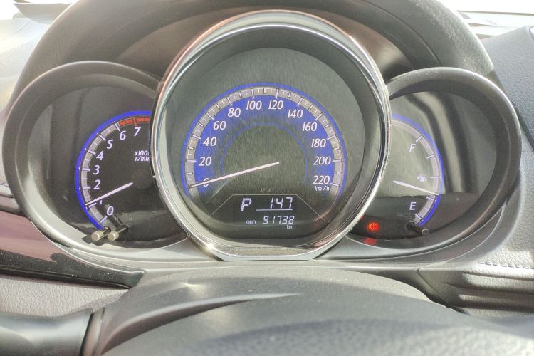 丰田 YARiS L 致炫 2016款 改款 1.5GS CVT锐动版中控内饰14