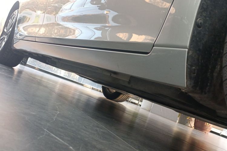 雷克萨斯ES 2022款 200 卓越版局部细节9001