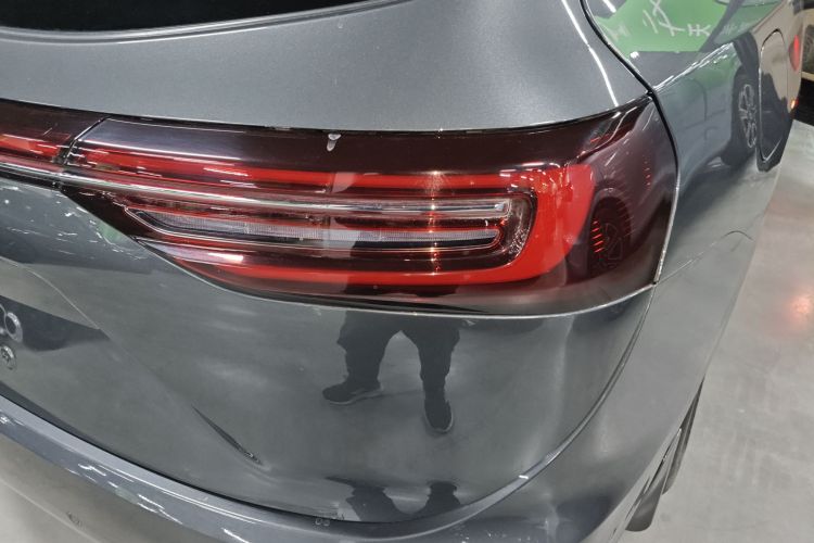 鸿蒙智行 问界M7 2024款 1.5T 后驱Plus版 6座车身外观9