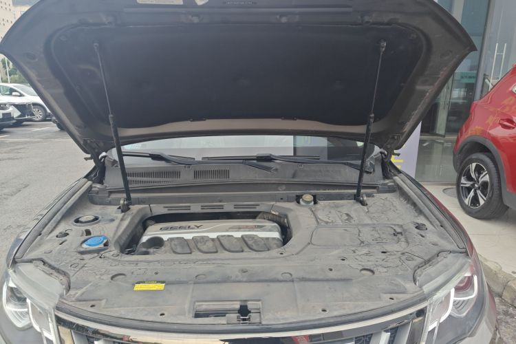 吉利汽车 博越 2018款 1.8TD 自动两驱智尊型4G互联版机舱底盘24