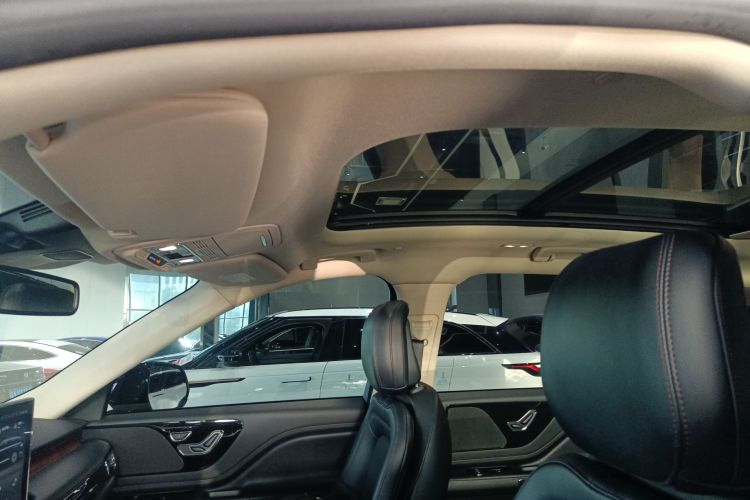 林肯 飞行家 2023款 3.0T V6 四驱尊享巡航版 六座中控内饰22