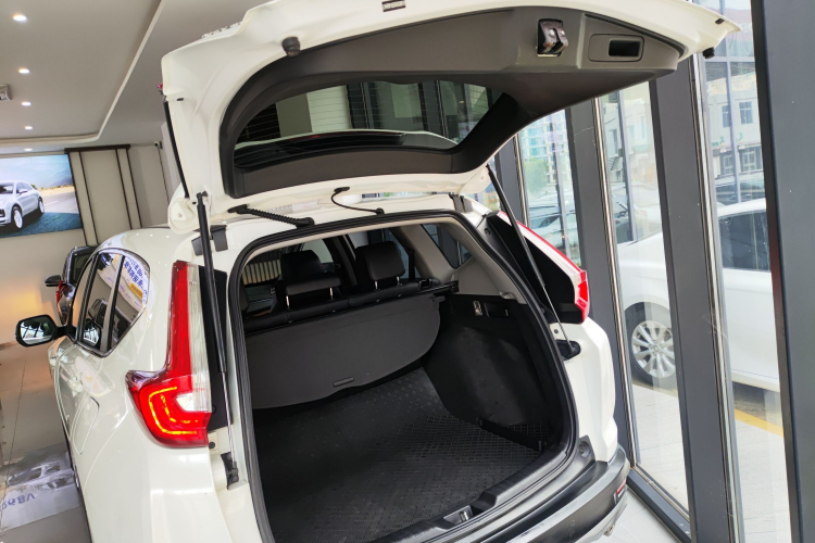 本田CR-V 2019款 240TURBO CVT两驱风尚版 国V中控内饰23