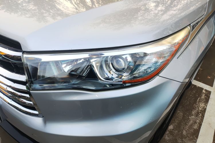 丰田 汉兰达 2017款 2.0T 两驱精英版 5座局部细节36