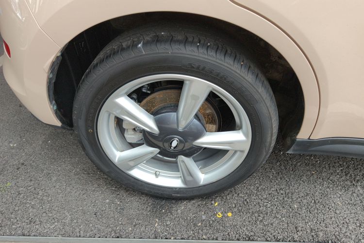 欧拉好猫 2023款 401km标准续航 豪华型 磷酸铁锂车身外观6008