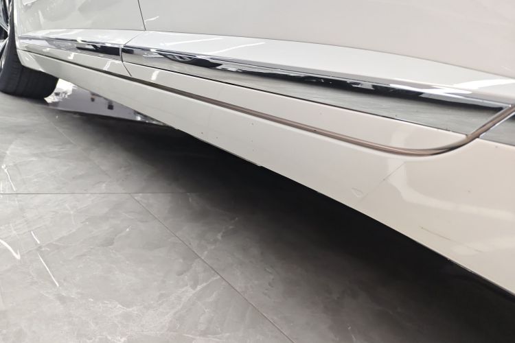 一汽-大众CC 2021款 380TSI 夺目版30周年纪念版局部细节9002