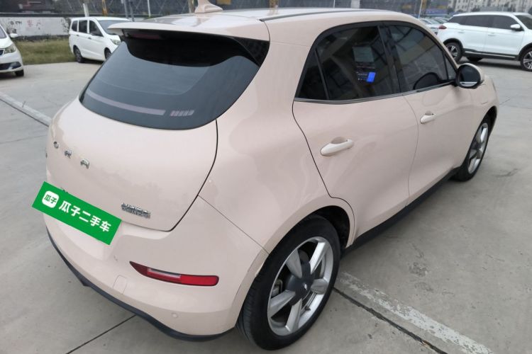 欧拉好猫 2023款 401km标准续航 豪华型 磷酸铁锂车身外观6005