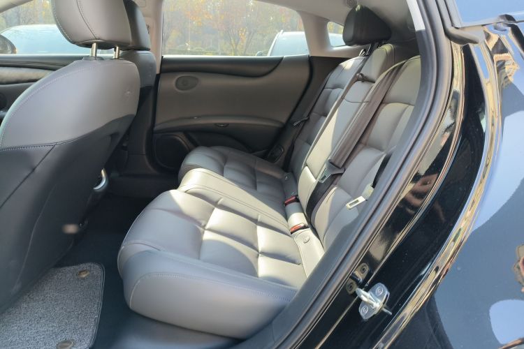 智己汽车 智己L6 2024款 Max 超强性能版中控内饰7004