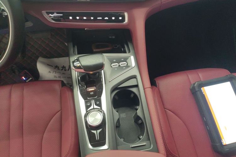 长安CS75 PLUS 2021款 1.5T 自动尊贵型中控内饰18