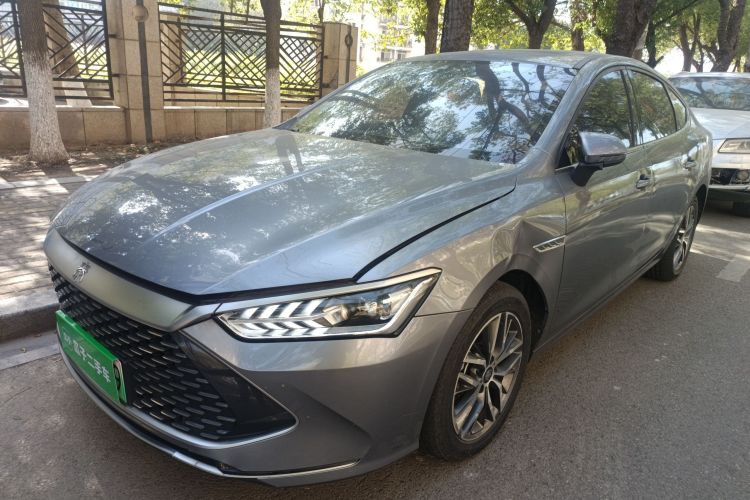 比亚迪 秦PLUS 2021款 DM-i 120KM 尊贵型车身外观1