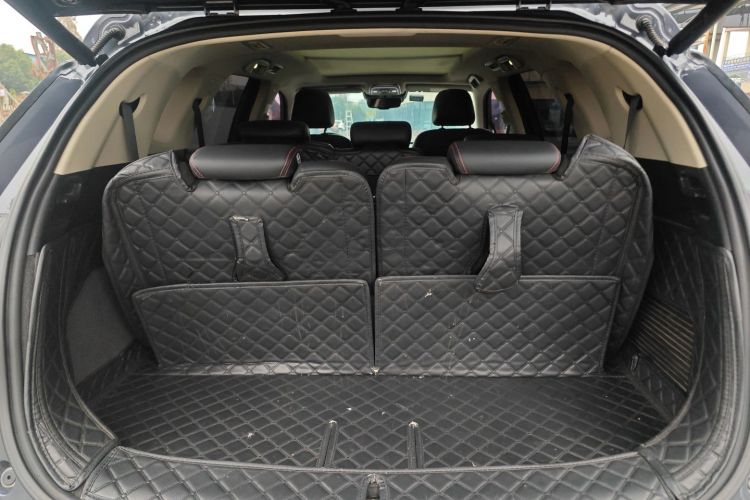 比亚迪 唐新能源 2018款 DM 2.0T 全时四驱智联创睿型 7座 国V机舱底盘23