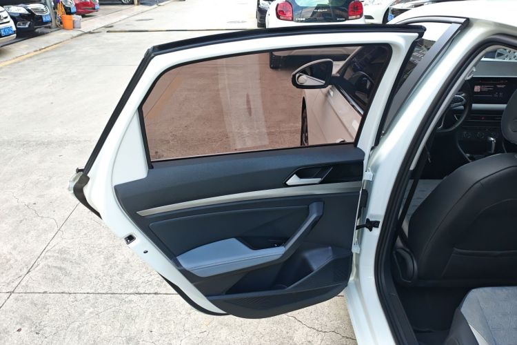 大众 朗逸 2023款 280TSI DSG满逸版中控内饰7008