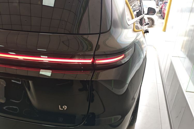 理想汽车 理想L9 2023款 Pro车身外观6006