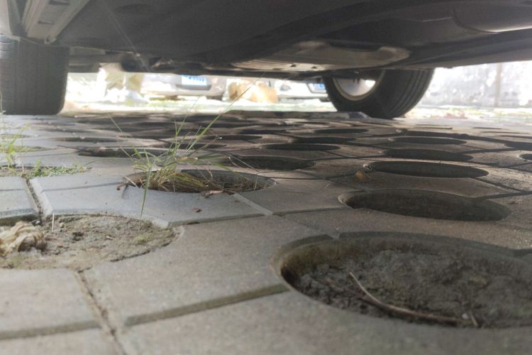 奥迪Q3 2019款 35 TFSI 进取动感型局部细节9003