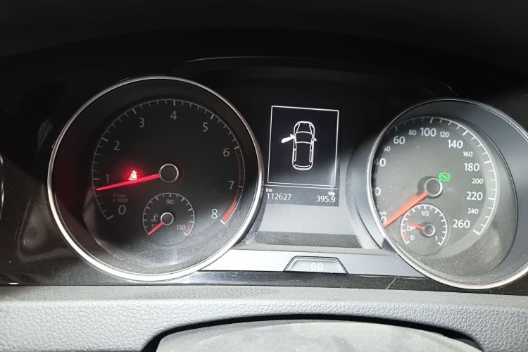 大众 高尔夫 2016款 1.4TSI 自动R-Line局部细节14