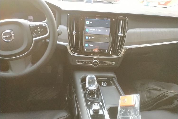 沃尔沃S90 2024款 B5 智雅豪华版局部细节16