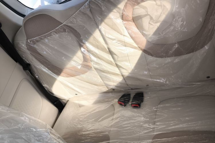 五菱汽车 宏光MINIEV 2024款 第三代 215km 青春版中控内饰7004