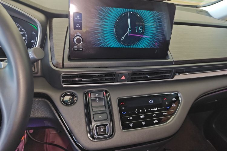 本田 艾力绅 2024款 2.0L e:HEV 豪华版中控内饰16