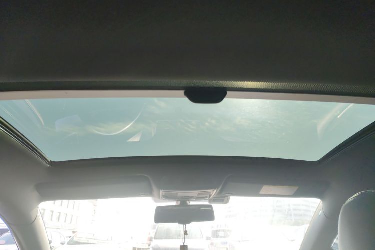 一汽-大众CC 2015款 1.8TSI 尊贵型中控内饰22