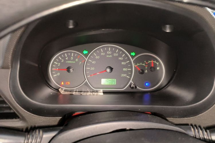 五菱汽车 五菱宏光 2015款 1.2L S 基本型国V中控内饰14