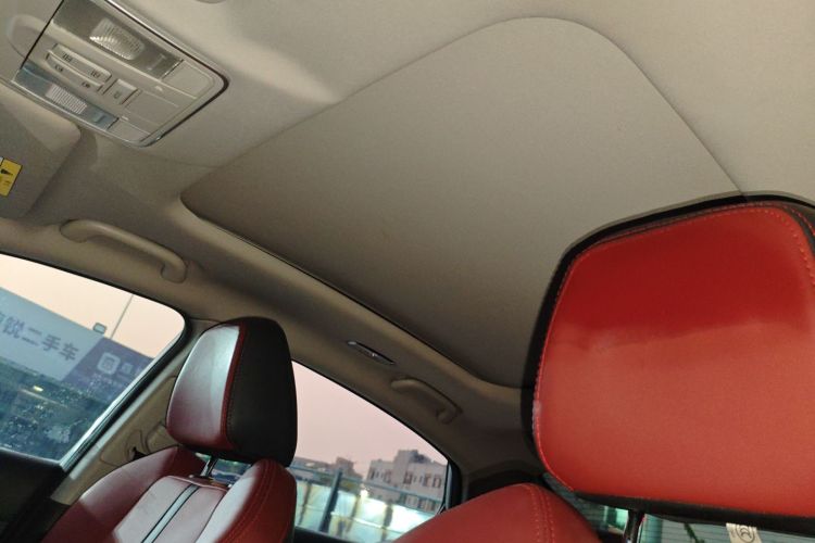 长安 逸动 2020款 PLUS 蓝鲸NE 1.4T GDI DCT旗舰型局部细节22