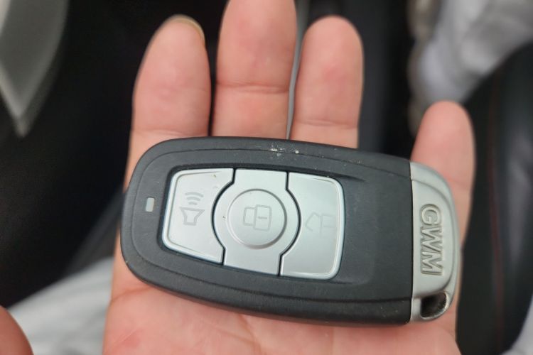 哈弗H6 2013款 升级版 1.5T 手动两驱精英型中控内饰11