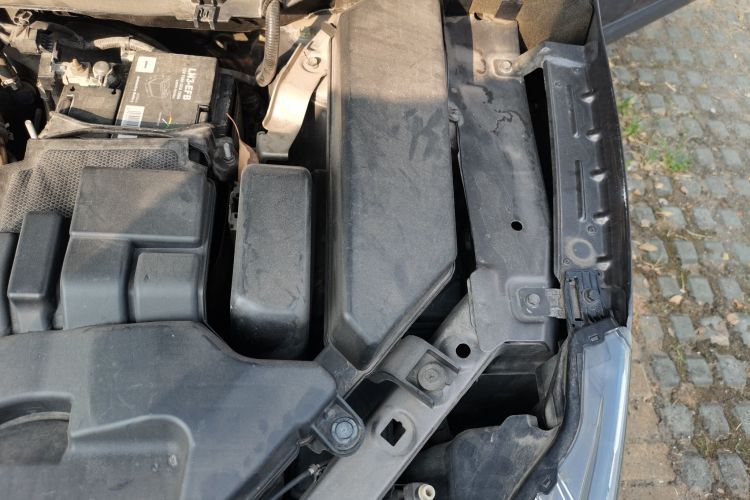 日产 逍客 2019款 2.0L CVT豪华版局部细节9007