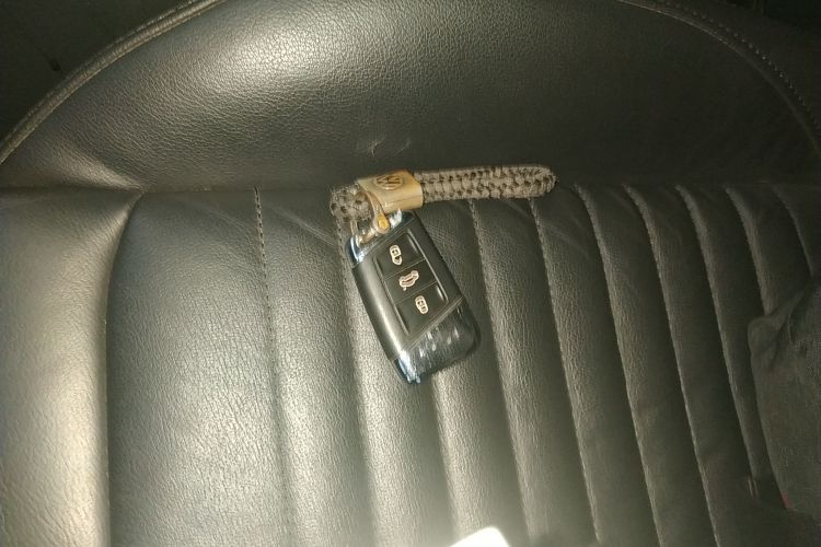 大众 迈腾 2018款 330TSI DSG 领先型中控内饰11