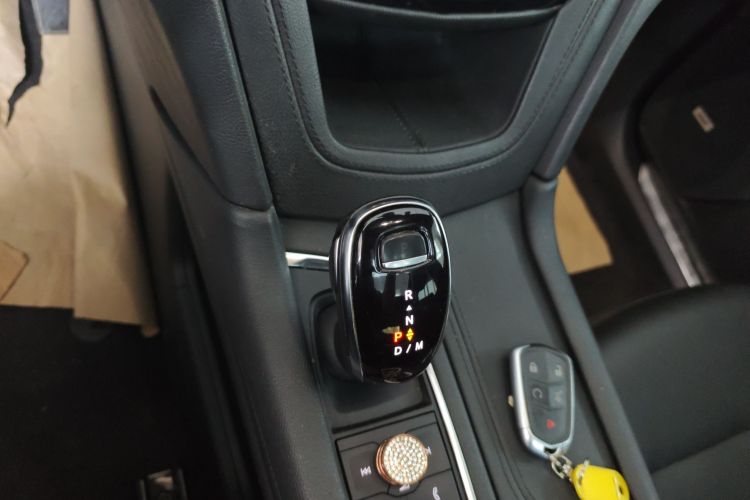 凯迪拉克XT5 2021款 28T 豪华型局部细节18