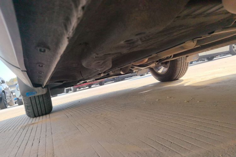 观致5 2016款 1.6T 自动精英型局部细节9002