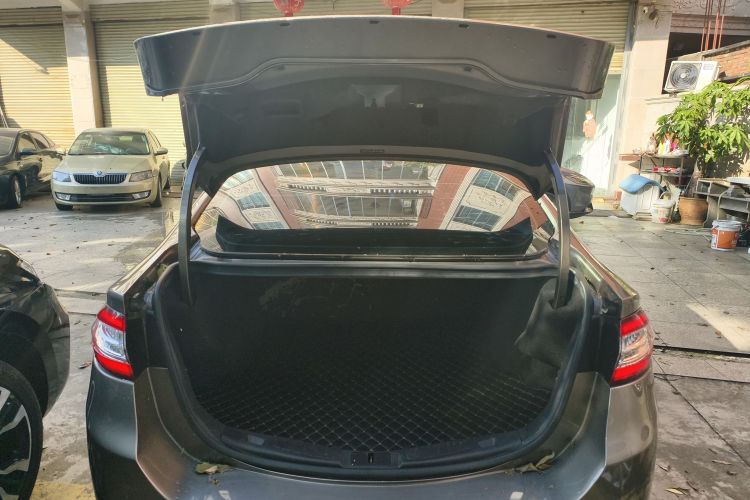 福特 蒙迪欧 2013款 1.5L GTDi180时尚型局部细节23