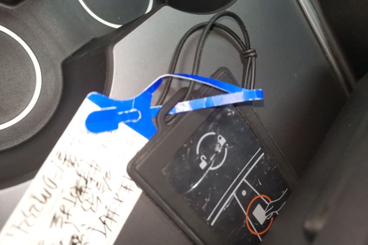 特斯拉 Model Y 2022款 改款 后轮驱动版中控内饰11