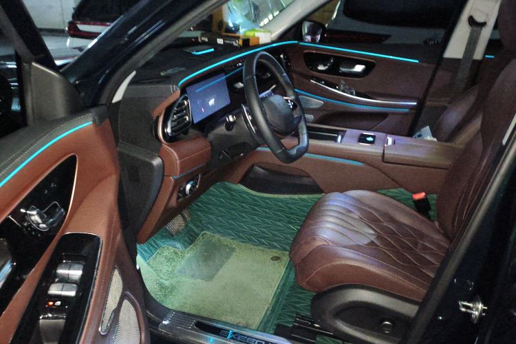 星途揽月 2023款 400T 四驱星尊版 6座中控内饰20