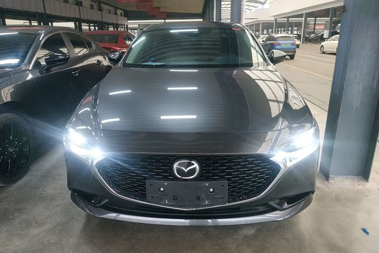 马自达3 昂克赛拉 2022款 2.0L 自动质睿版车身外观6001