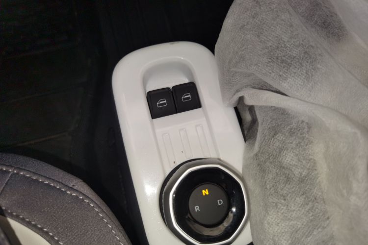 吉利银河 2025款 210km 熊猫卡丁局部细节18