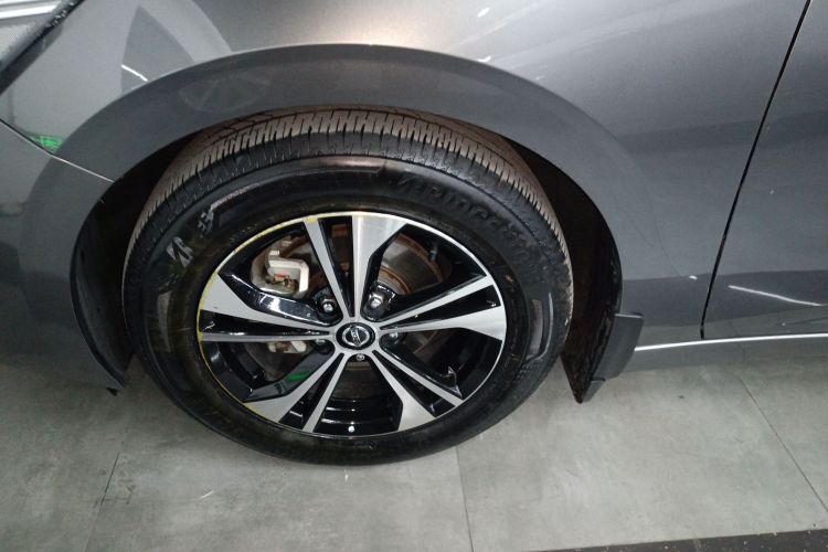 日产 轩逸 2020款 改款 1.6L XL CVT悦享版车身外观6007