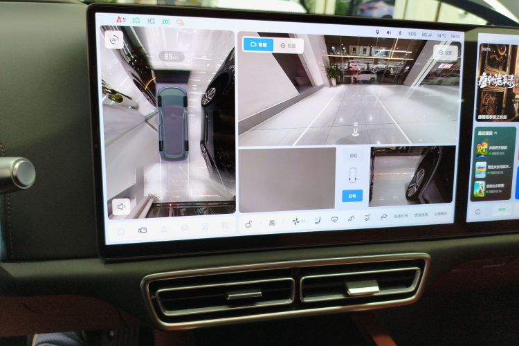 理想汽车 理想L9 2022款 Max中控内饰16